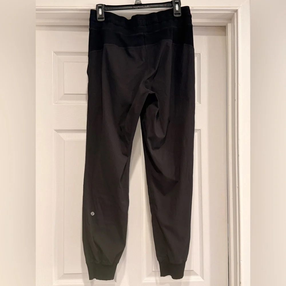 lululemon Athletica Dance Studio Joggers - Picture 2 of 4